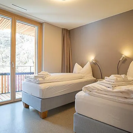 Edelweiss Stenna Cavorgia * Flims